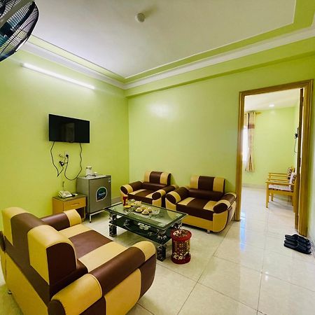 Khach San Ngoc Ly 8 Hotell Thanh Hóa Exteriör bild